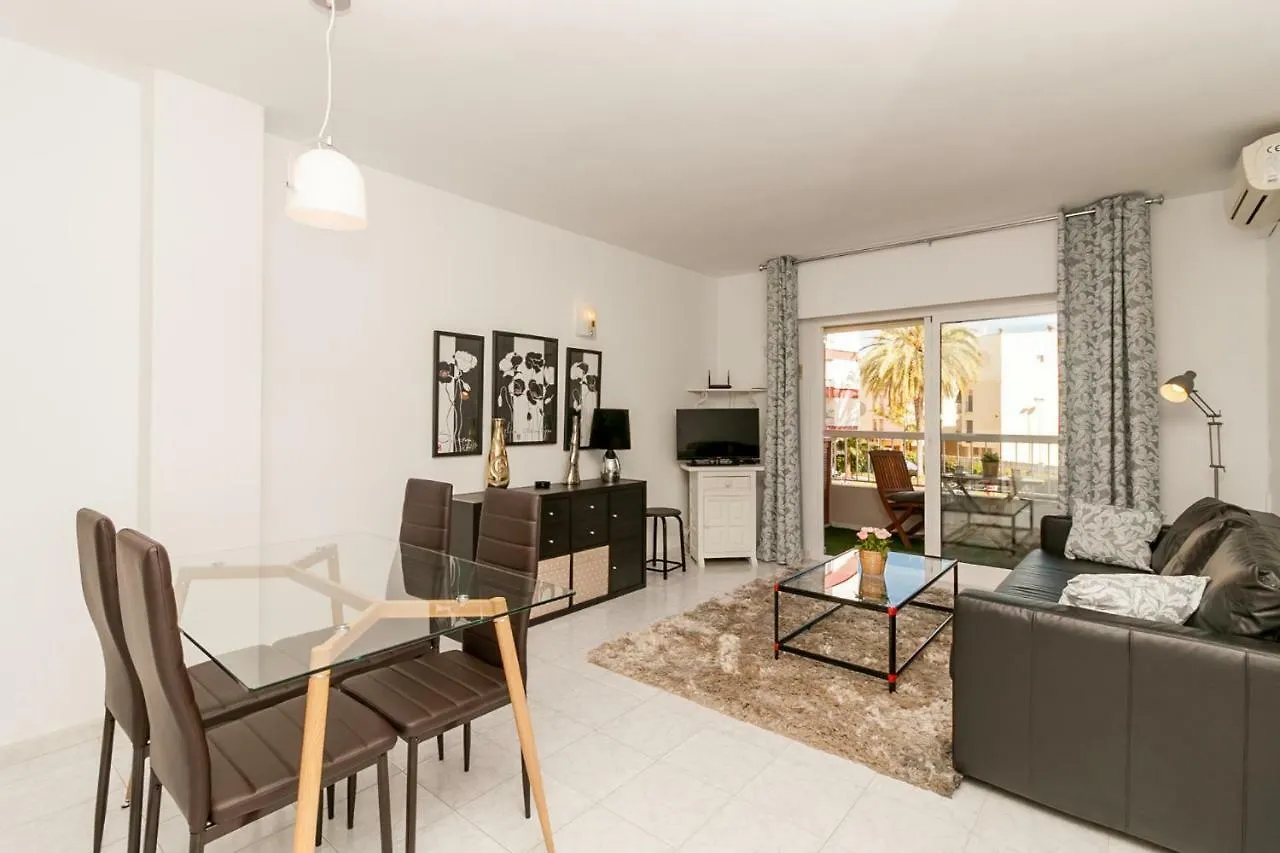 Centrico Apartamento Corona Playa Torrecilla Nerja Apartment 0*,
