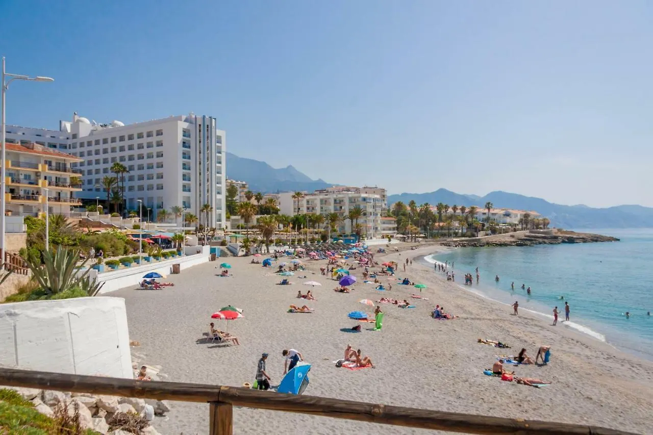 Centrico Apartamento Corona Playa Torrecilla Nerja Apartment
